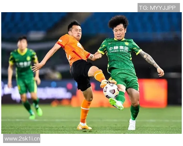 武汉足球队在大师赛中的实力展现与战术分析解析 武汉足球队在大师赛中的实力展现与战术分析解析